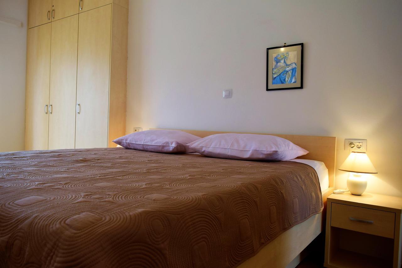 Sunnyy Beacch Apartments Banjol Luaran gambar